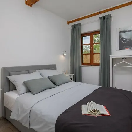 Stone Holiday With Pool And Gorgeous Sea Views Rogoznica Rogoznica