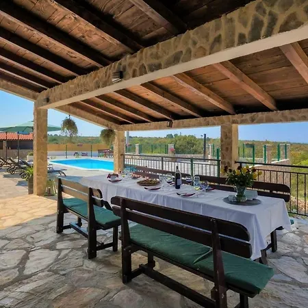 וילה Stone Holiday With Pool And Gorgeous Sea Views Rogoznica *