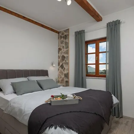 Stone Holiday With Pool And Gorgeous Sea Views Rogoznica וילה רוגוזניצה